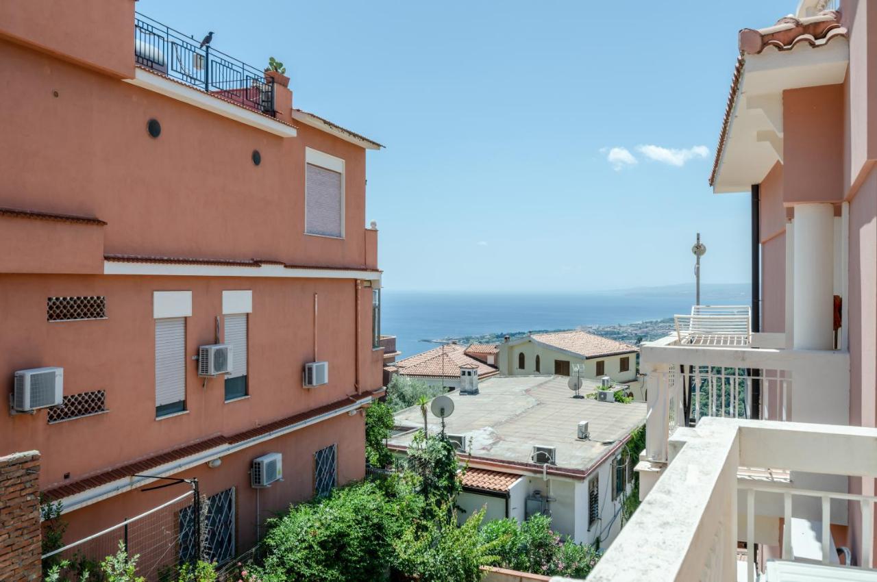 Taormina Sea View Studio エクステリア 写真